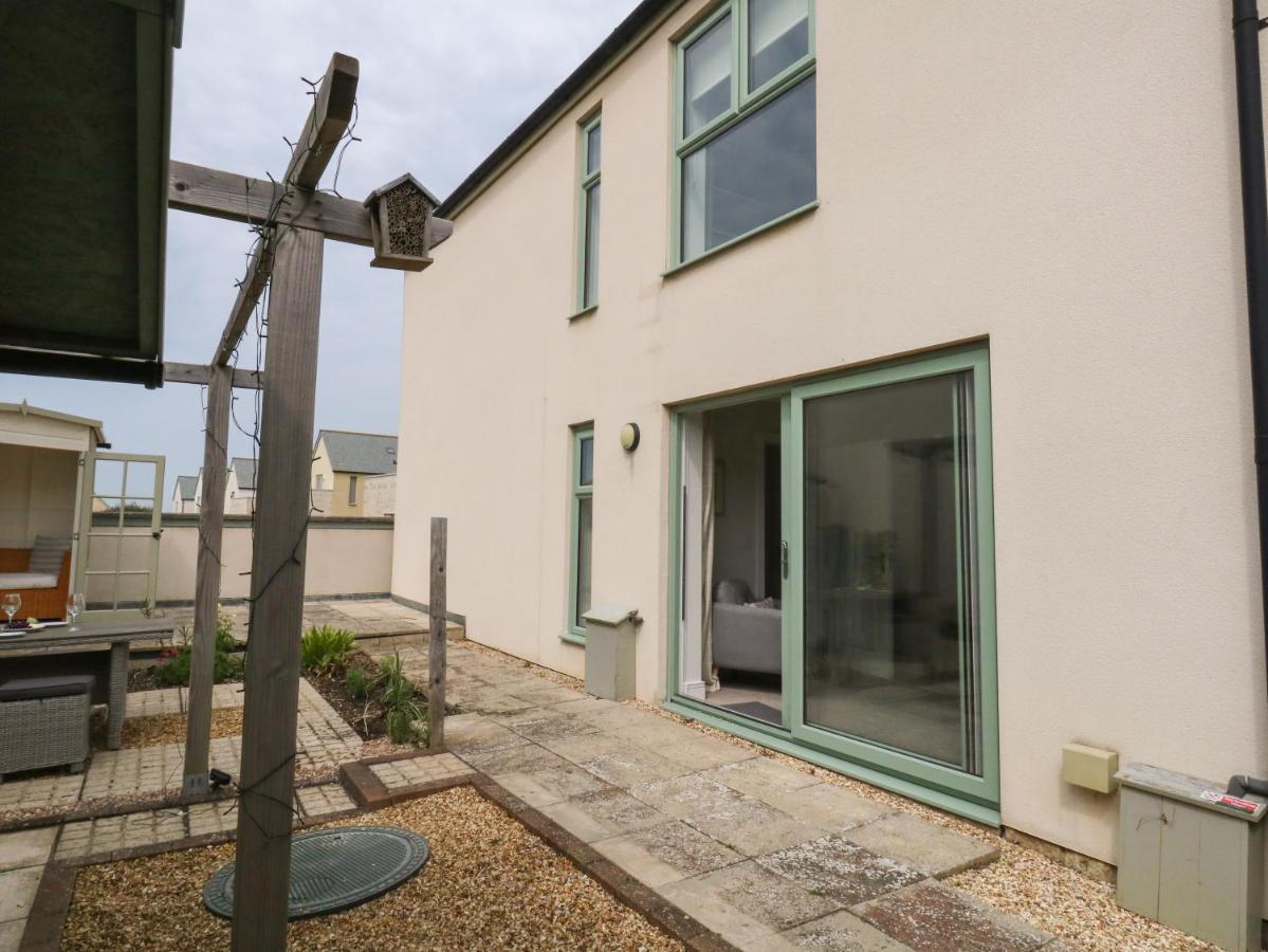 Pebbles Reach Holiday home *