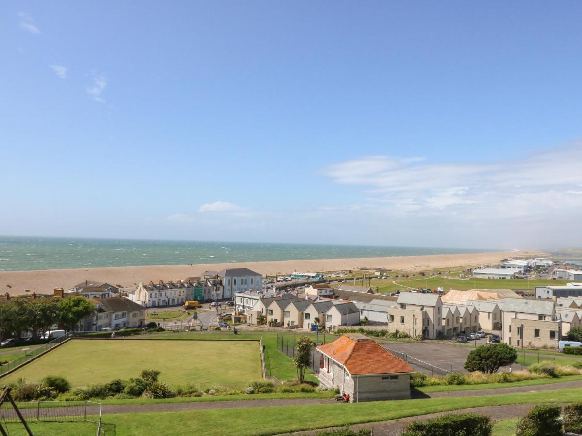 Pebbles Reach Holiday home *